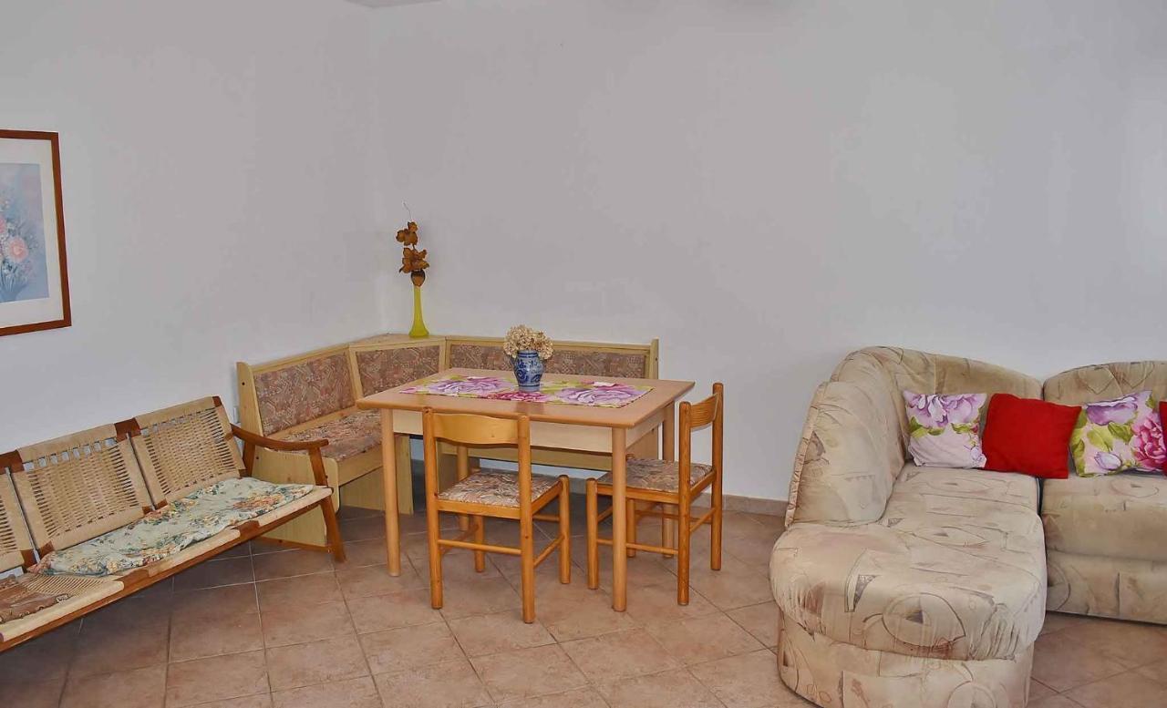 Apartment In Lopar/Insel Rab 17739 Kültér fotó