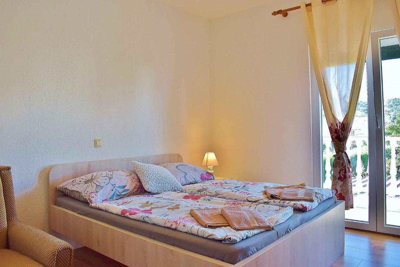 Apartment In Lopar/Insel Rab 17739 Kültér fotó