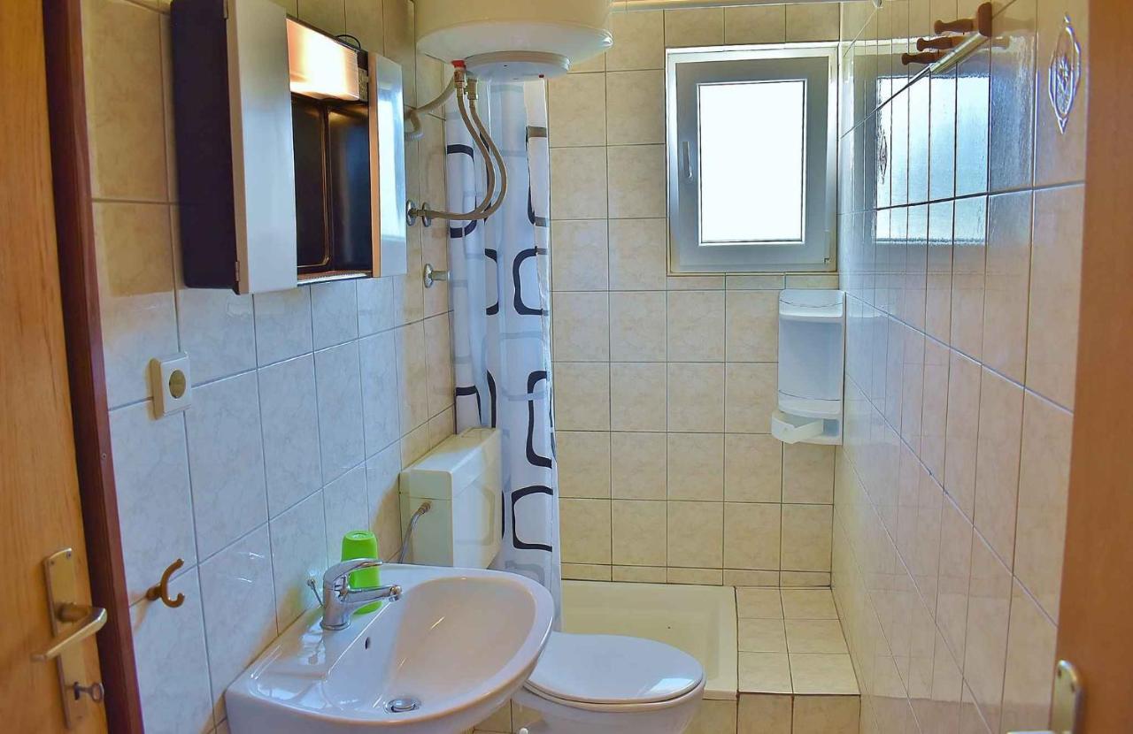 Apartment In Lopar/Insel Rab 17739 Kültér fotó